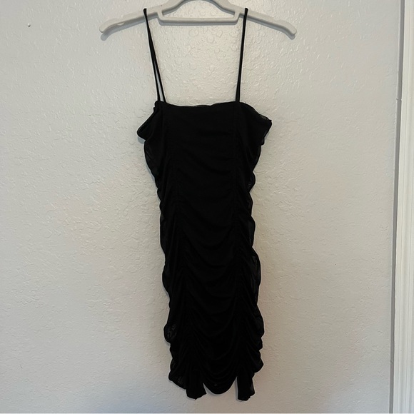 Urban outfitters black mesh dress size medium - Picture 4 of 4
